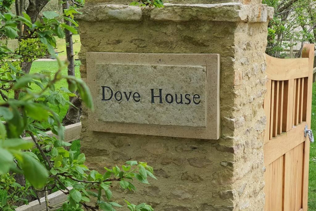 Dove House Cottages - No 1 Оксфорд Экстерьер фото